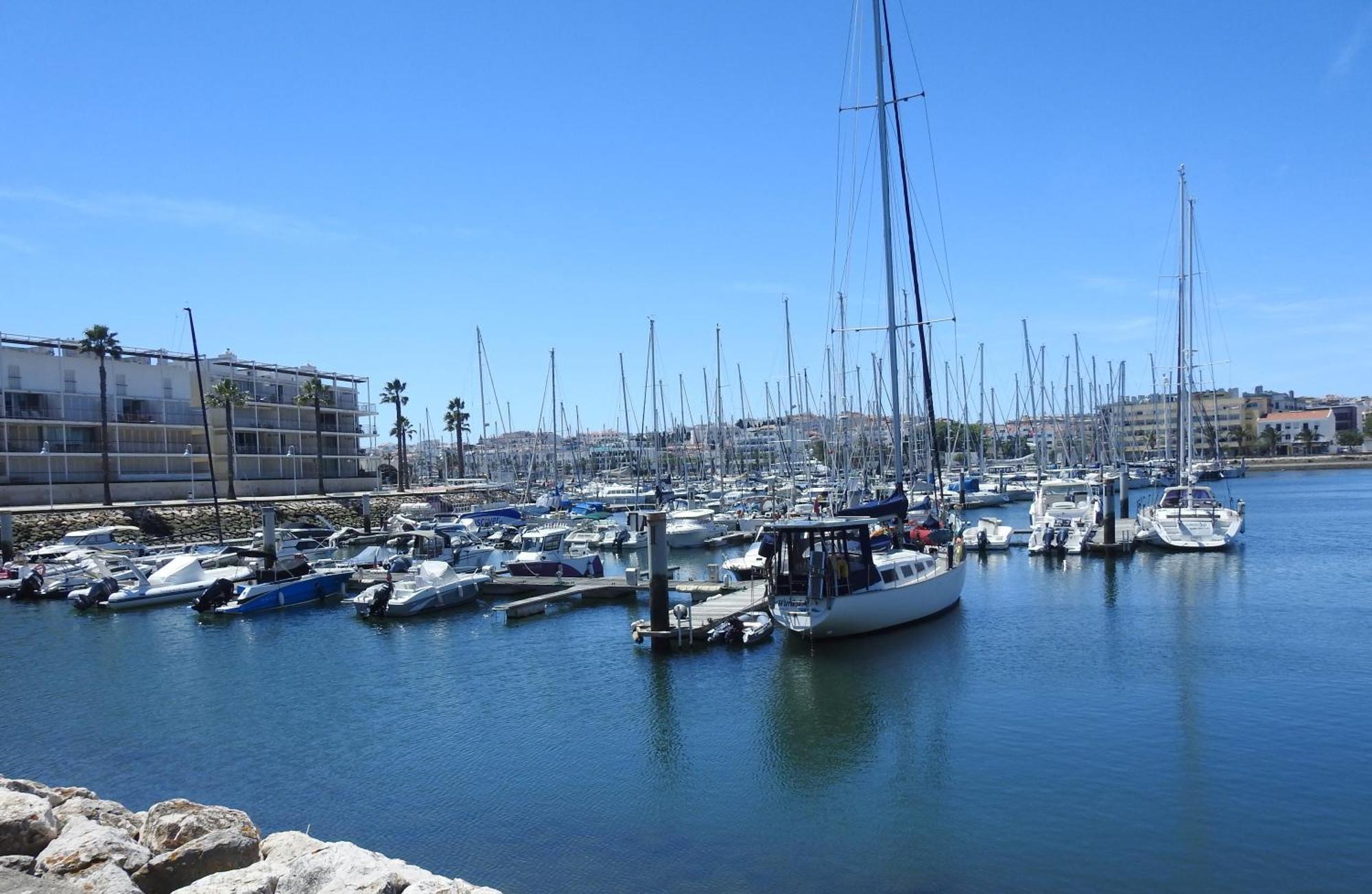 Kates Place By Lagos Marina Exterior photo